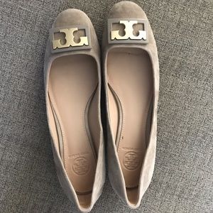 Tory Burch Size 8M Flat Heels.